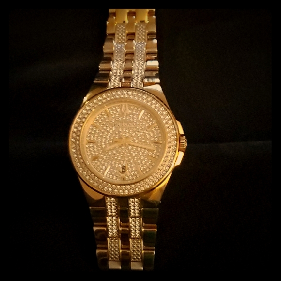 Bulvoa mens gold watch - Picture 1 of 4